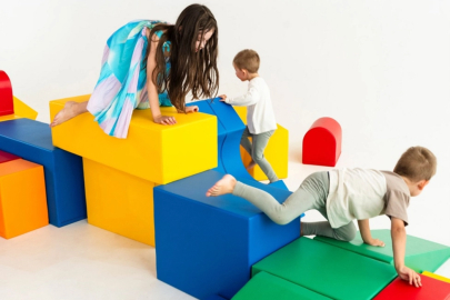 Çocuklar her gün 3 saat hareket etmeli