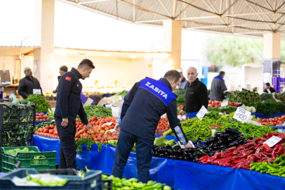 İzmir Narlıdere pazarında kapsamlı denetim