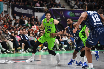 TOFAŞ, ligde Glint Manisa Basket’i ağırlıyor