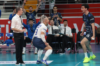 Bursa Büyükşehir Fenerbahçe’ye yine şans tanımadı